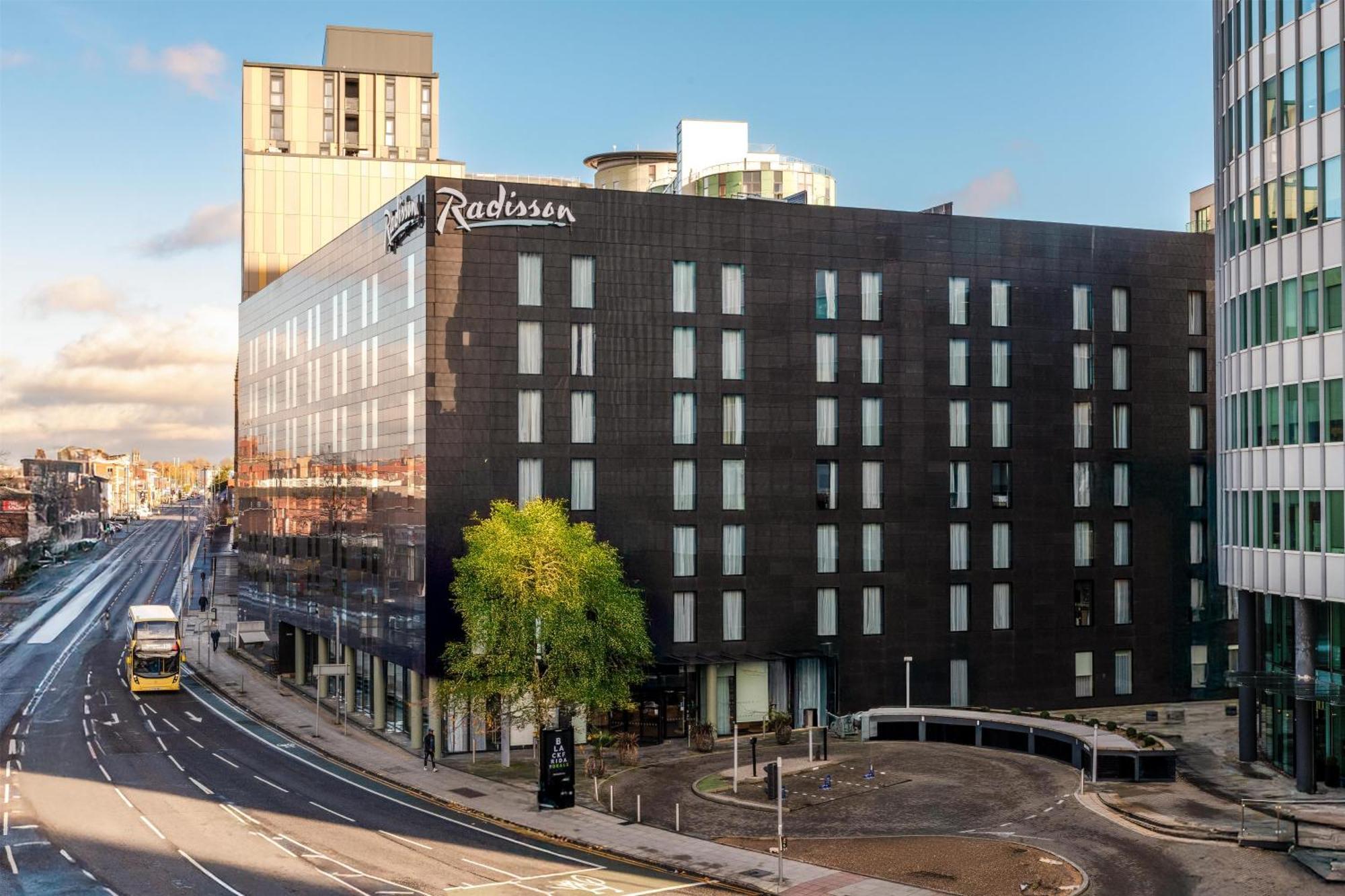 Radisson Hotel Manchester City Centre, A Verified Net Zero Hotel — Photos 3